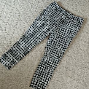 Limited Exact stretch cropped ankle pants